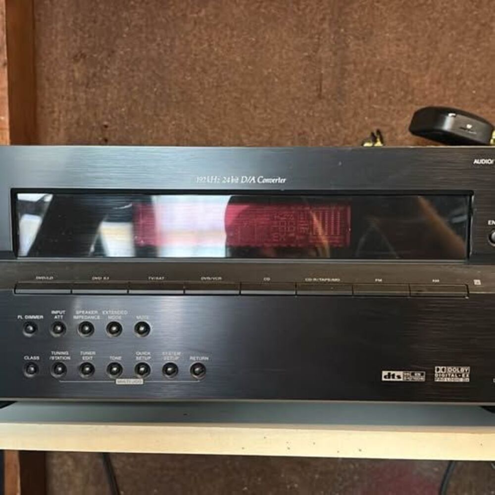 Pioneer Audio/Video multi channel receiver VSX-515 with manual and remote